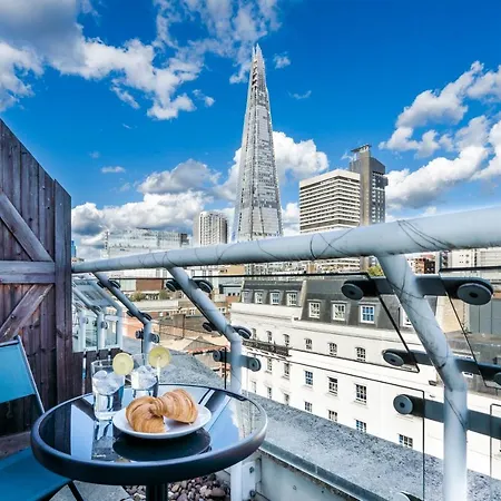 Bridge Penthouse - Luxury Apartment *