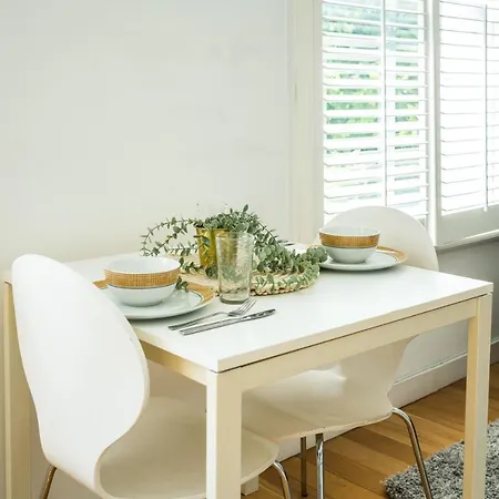 1 Bedroom Notting Hill Apartment London