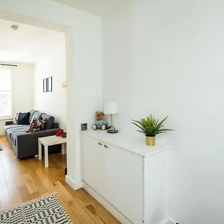 1 Bedroom Notting Hill