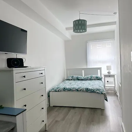 High Flat Barnet