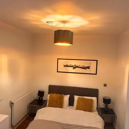 Apartment Cosy In East London