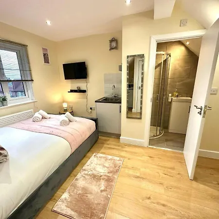 Guest house Sutton Suites Sm4 - London Morden (Greater London)