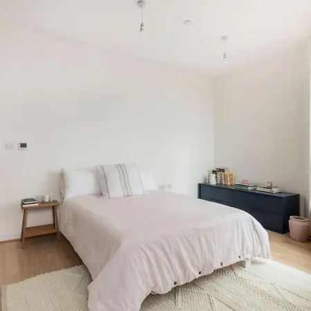 Apartment Cozy Flat In Hip East London