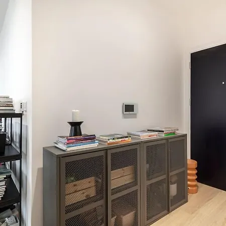 Cozy Flat In Hip East Apartment *