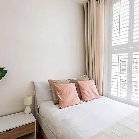 Bridge Cosy Chic Your Perfect 1-bed Retreat Londres