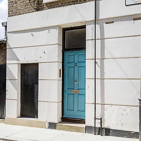Apartamento Bridge Cosy Chic Your Perfect 1-bed Retreat Londres