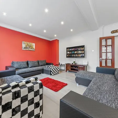 Luxury Flat In - Mayfair Apartment