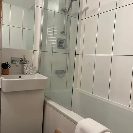 Heart Of Covent Garden - 2 Bed *