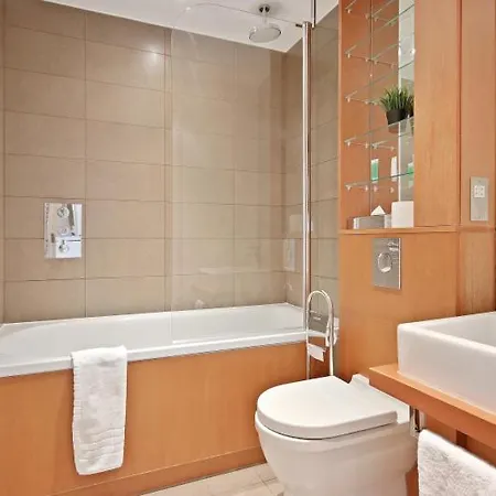 Cubo Farringdon Apartment *