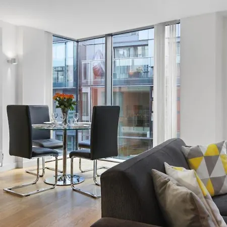 Cubo Farringdon Apartment
