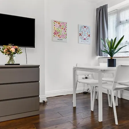 Charming Escape In Apartamento