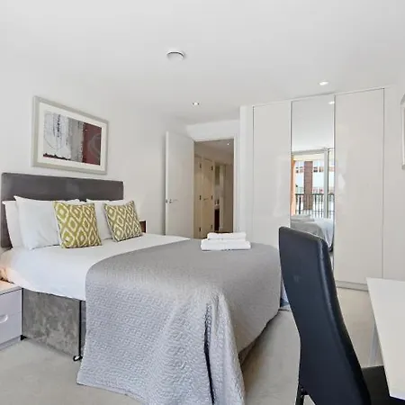 Cubo Farringdon Apartment London