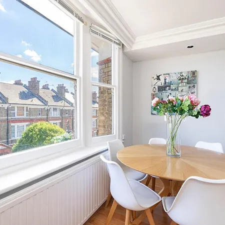 Apartamento Joivy Bright Apt In West Hampstead