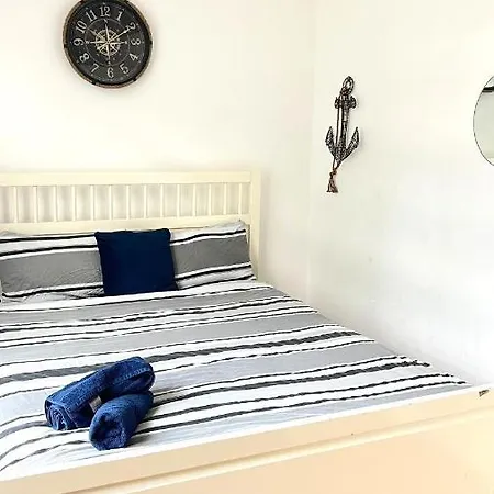 Guest house Aldgate