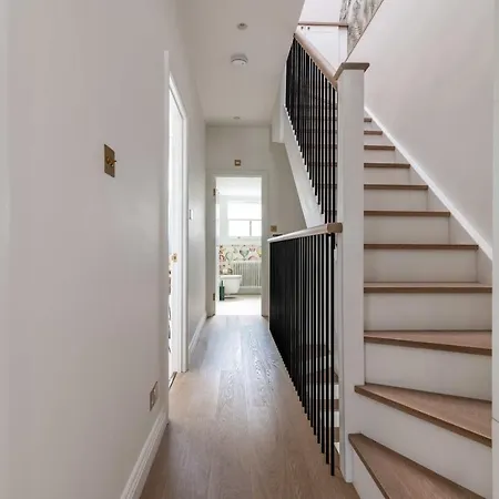 Apartment Impressive And Gorgeous Kensington Family London