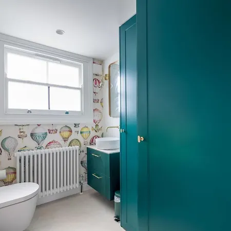 Impressive And Gorgeous Kensington Family London