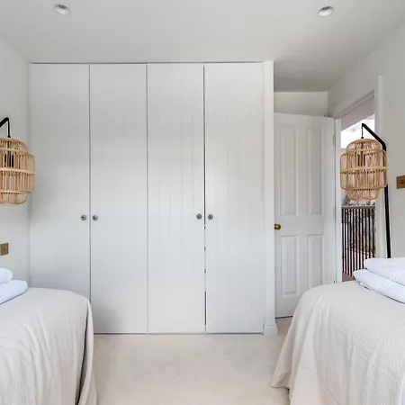 Apartment Impressive And Gorgeous Kensington Family London