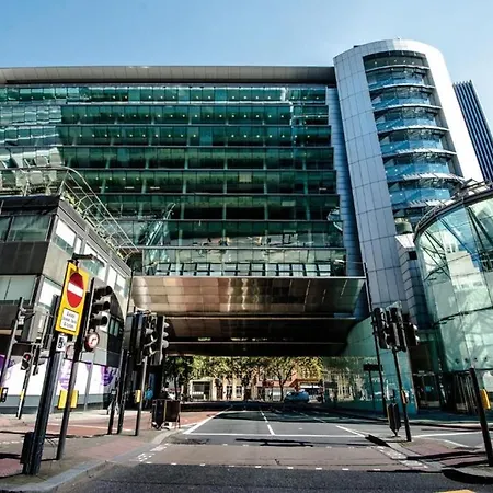 Riu Plaza Victoria Hotell London