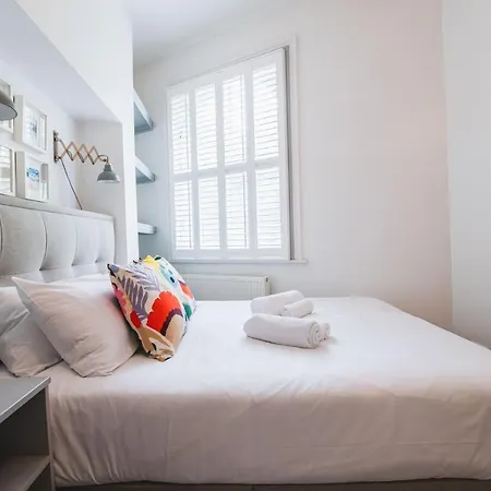 Pass The Keys - Modern & Stylish Garden In Islington Holiday home *