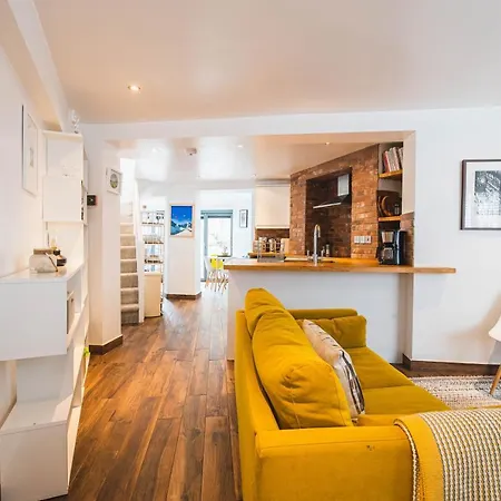 Pass The Keys - Modern & Stylish Garden In Islington Holiday home