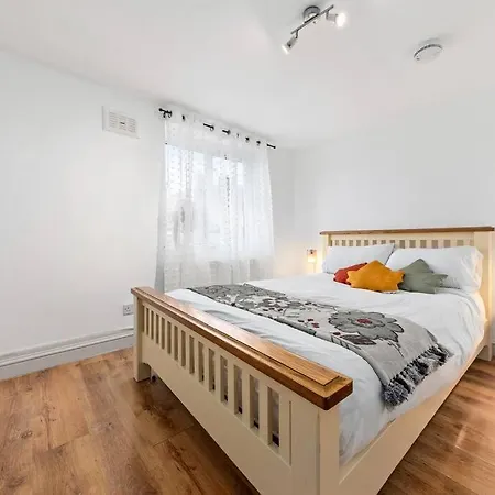 1br Modern Flat On Edgware Rd Ed3 *
