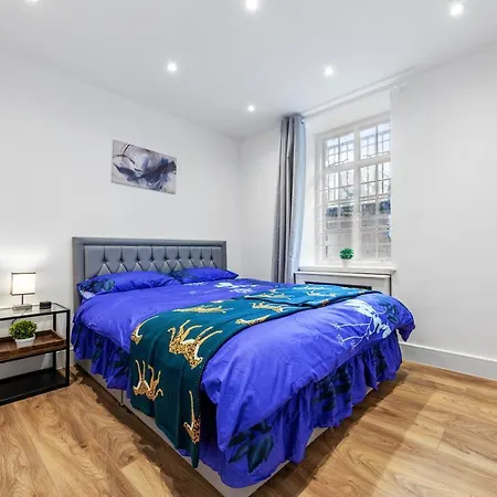Modern Flat In Appartement