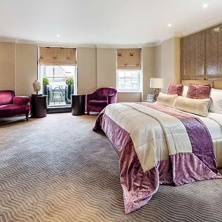 酒店 Radisson Blu Hotel, Bond Street 4*