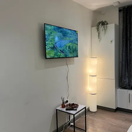 3 Bedroom Flat In King's Cross, St Pancras's. 2 Minutes To Euston. Apartament *