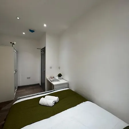 3 Bedroom Flat In King's Cross, St Pancras's. 2 Minutes To Euston. Apartament