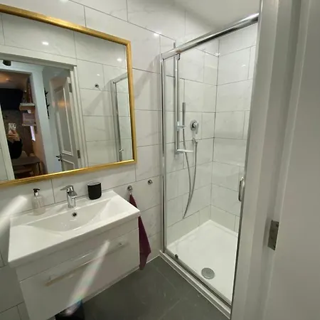 Stylish 1-bed