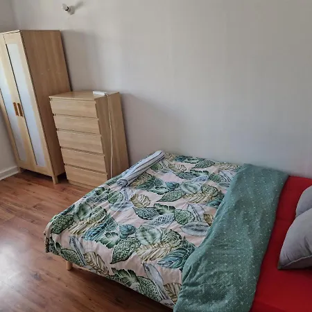 Alloggio in famiglia Twin Bed For Guests *