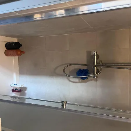 Apartment Remarkable Cozy 1-bed In London Uk Romford