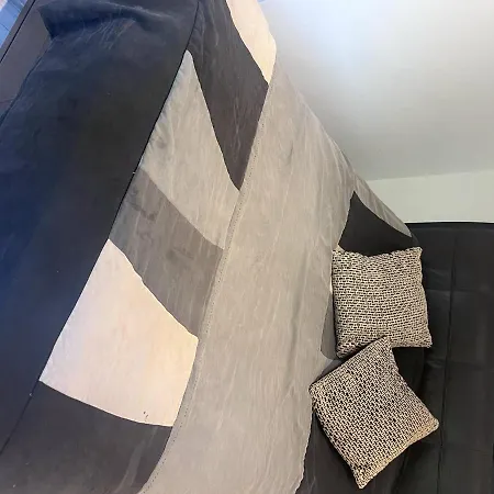 Apartment Remarkable Cozy 1-bed In London Uk *