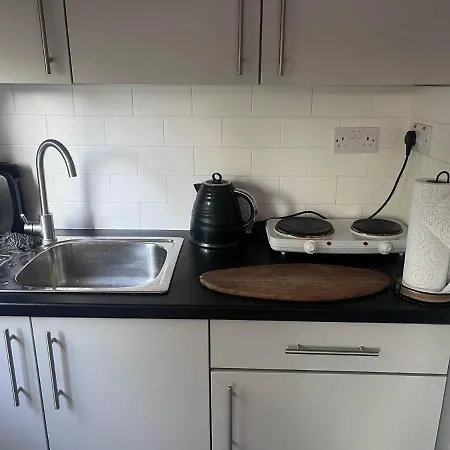Apartment Remarkable Cozy 1-bed In London Uk *