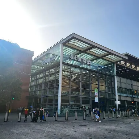 - Near Kings Cross St Pancreas!