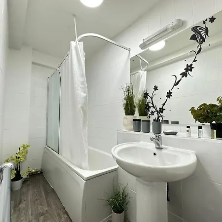 Apartment Burwood 2 Bedroom London