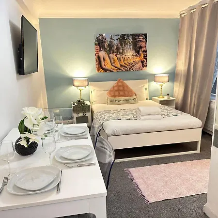 Apartment Burwood 2 Bedroom