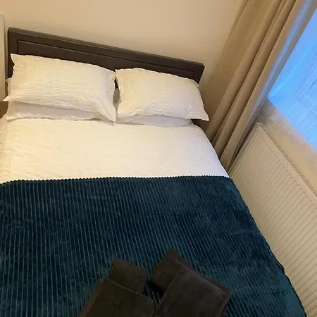 Apartment Shepherd's Bush Tube And Westfield London