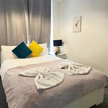 Burwood 2 Bedroom London