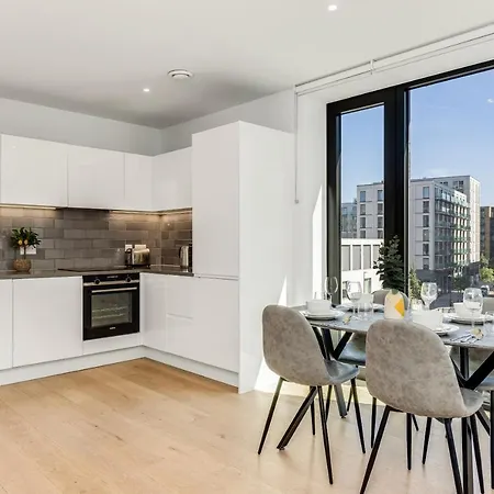 The Grand Cabo - Two Bed Apartment London
