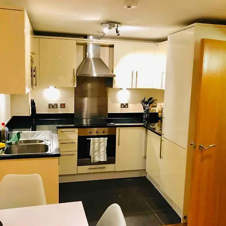 Apartment Modern 1 Bedroom Moments From Shoreditch