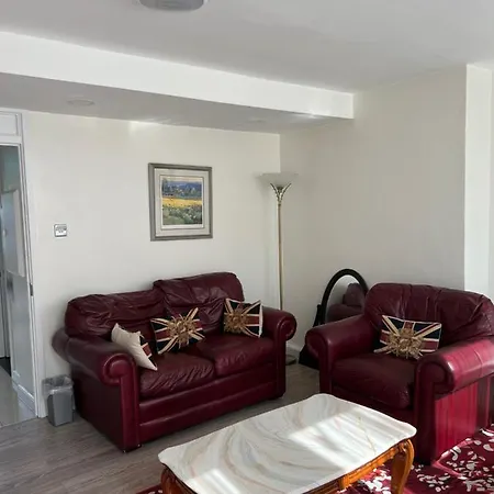 Modern 3 Bedroom 3 Bathroom With Private Garden - Maida Vale