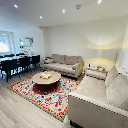 Riverside Premium Double Garden View E14 Guest house
