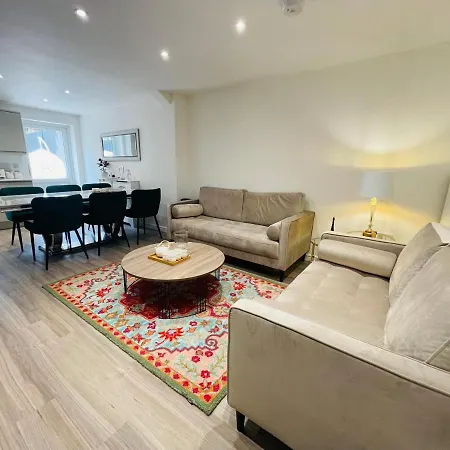 Guest house Riverside Premium Double Garden View E14