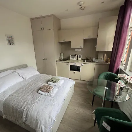 C41-cozy Flat In Finchley Хендон