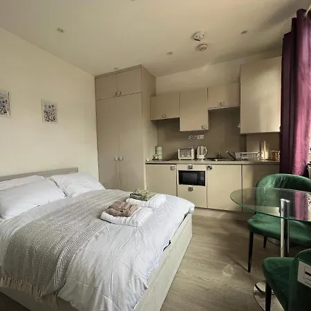 Апартаменты C41-cozy Flat In Finchley