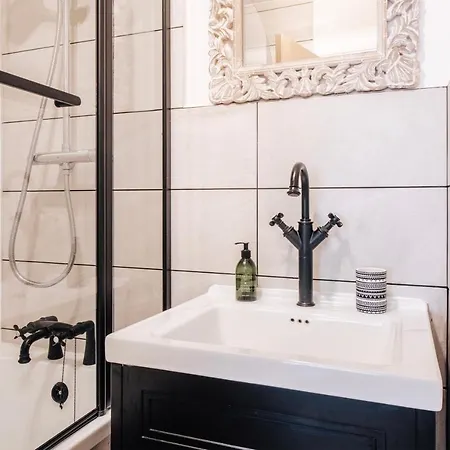 Apartment Chic 1 Bed Flat Zone 2 Hampstead Swiss London