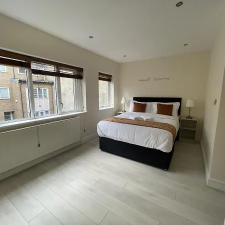 Second Nest Islington Town House Holiday home *