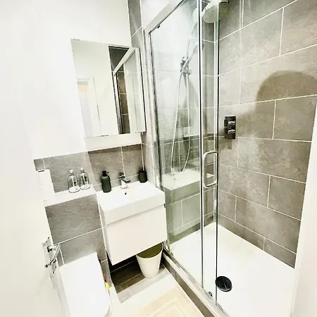 Holiday home Second Nest Islington Town House *