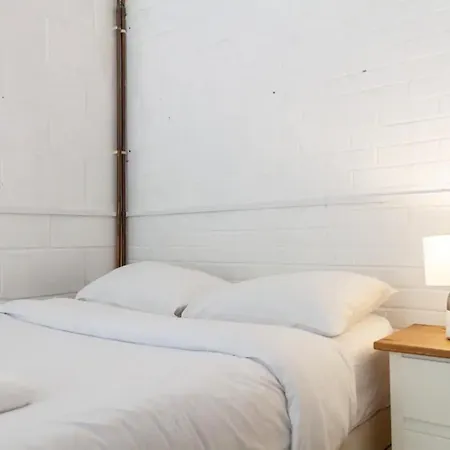 Peaceful Renovated 5bdr House Wgarden